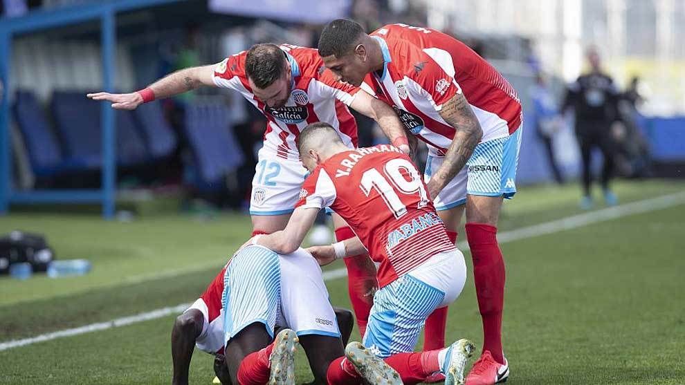 El CD Lugo celebra un gol ante el Fuenlabrada Lugoslavia